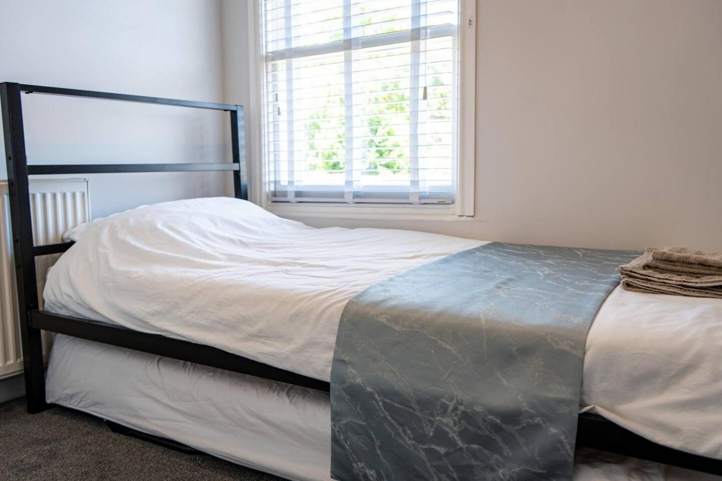 Spacious Stylish By And Dreamland Pass The Keys Holiday home
