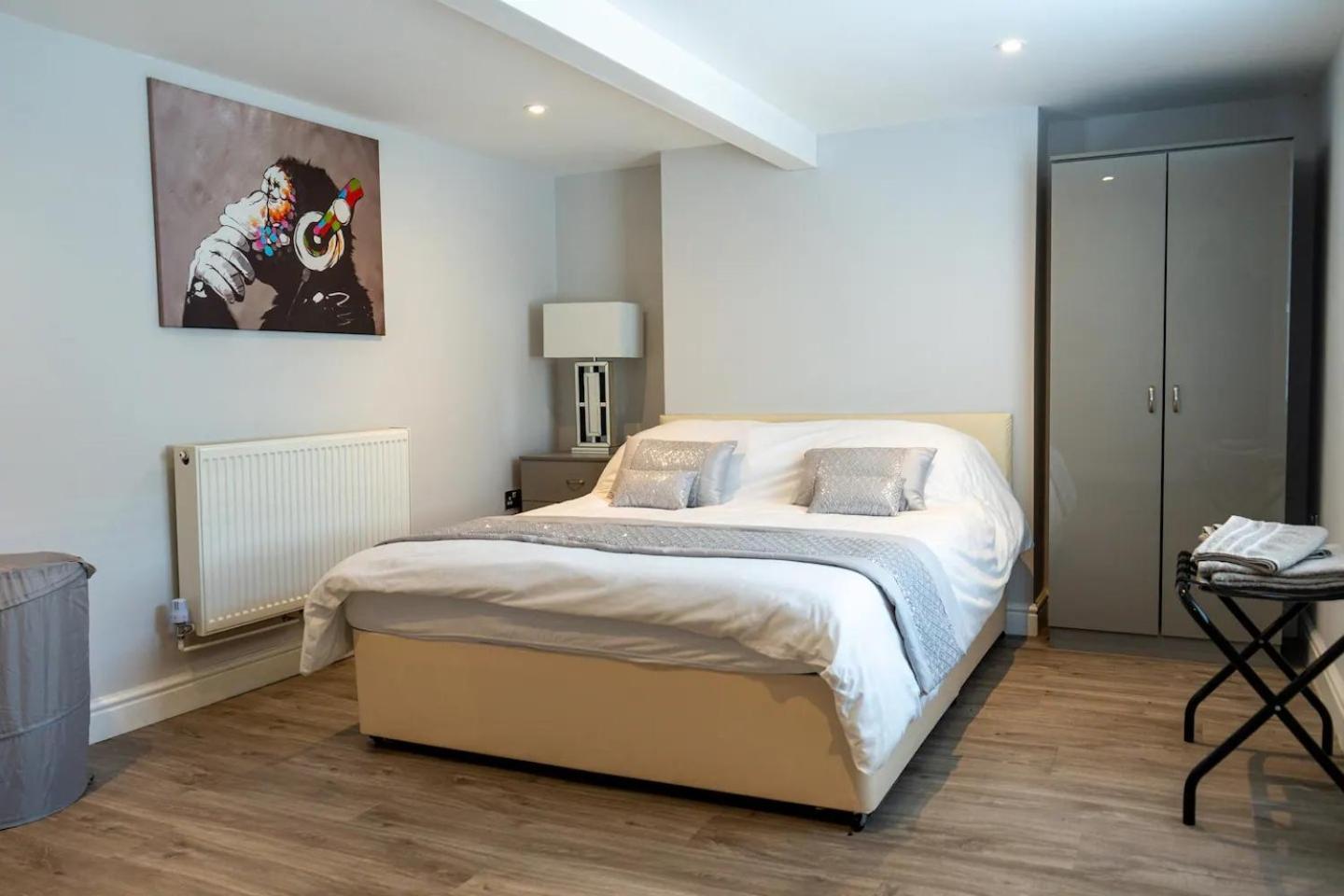 Spacious Stylish By And Dreamland Pass The Keys *