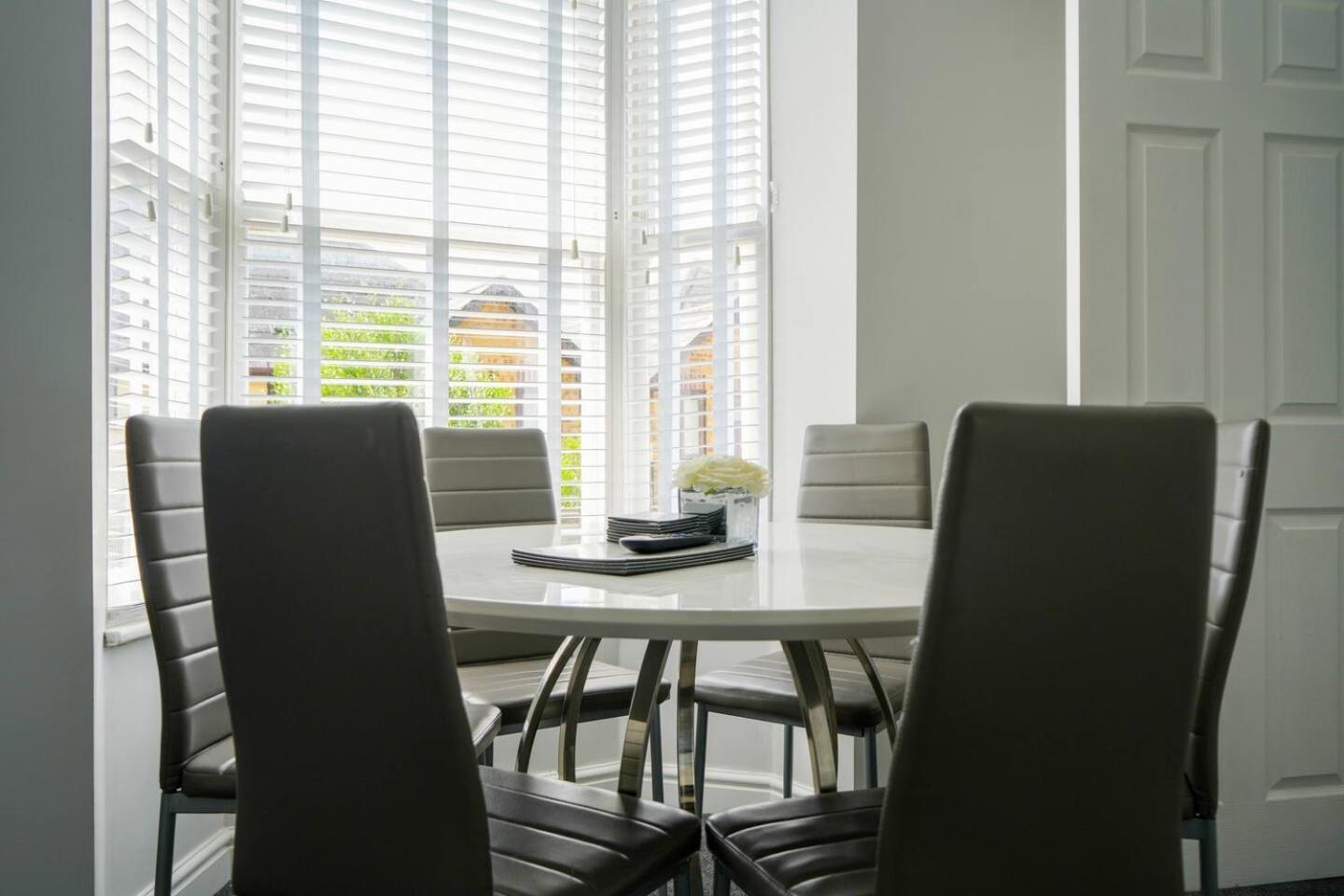 Spacious Stylish By And Dreamland Pass The Keys Holiday home